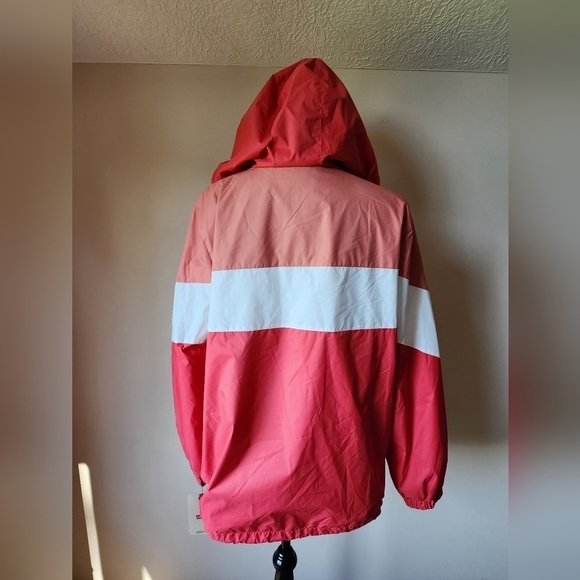 NWT Levi's Colorblock Hooded Jacket Pink/White Women's Size XL. - Picture 2 of 10